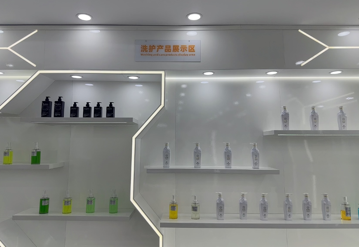 广东黛美雅诗化妆品有限公司建立化妆品加工服务支持机制,助力品牌成功