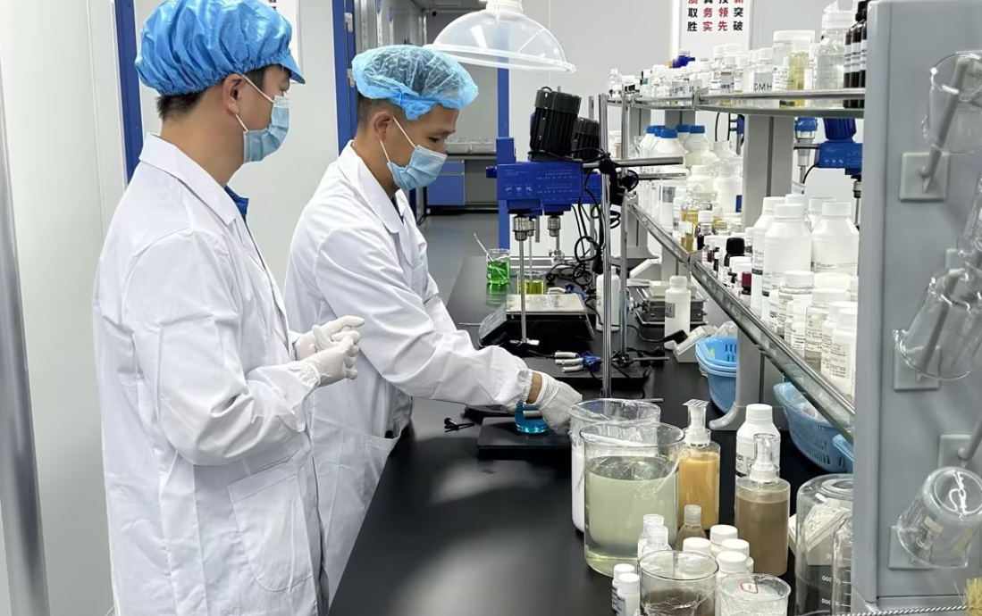 化妆品套装定制，化妆品套装OEM代加工厂家怎么合作