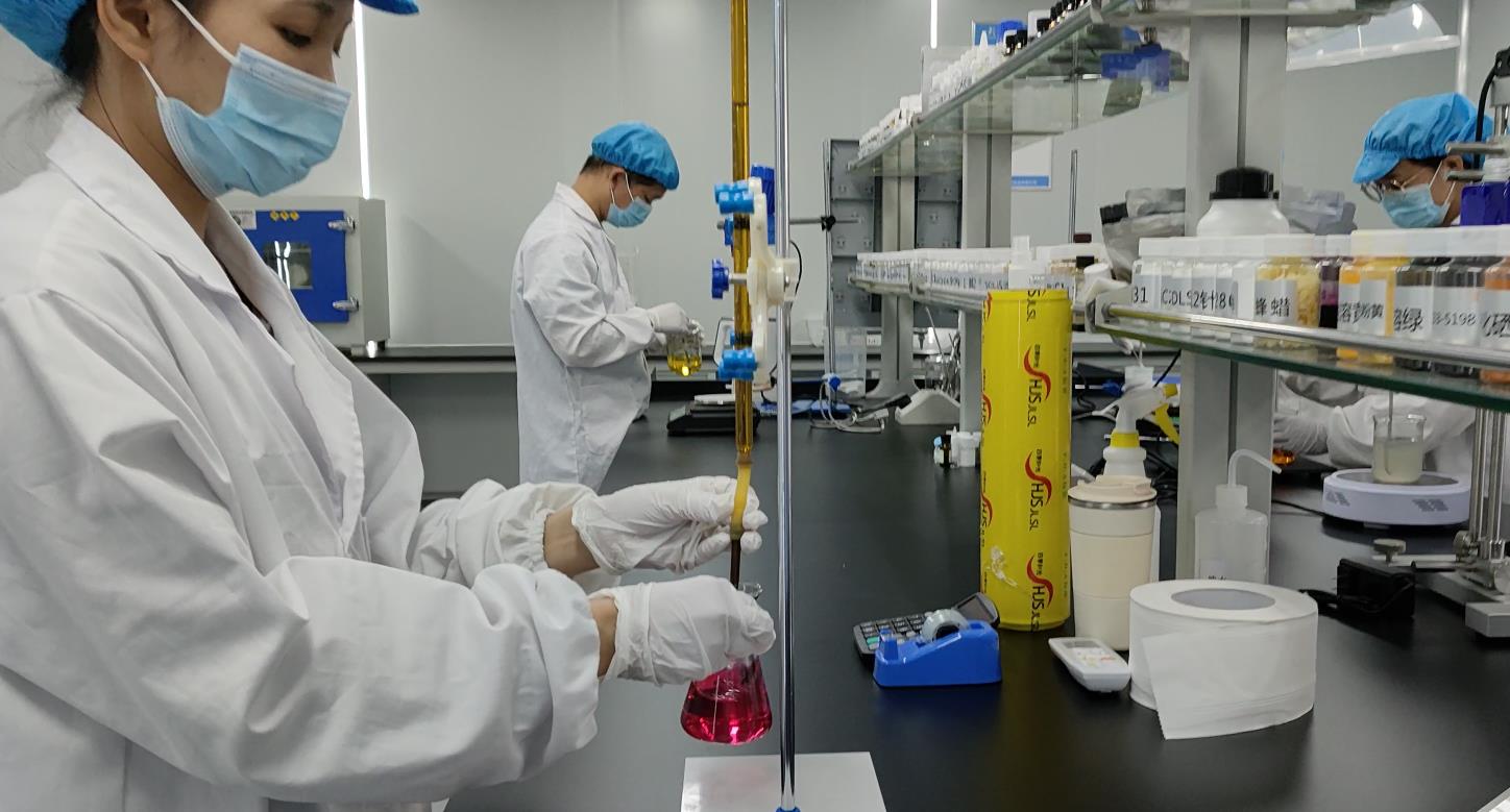 护肤品定制代加工厂家如何与品牌一起快速打造热销品