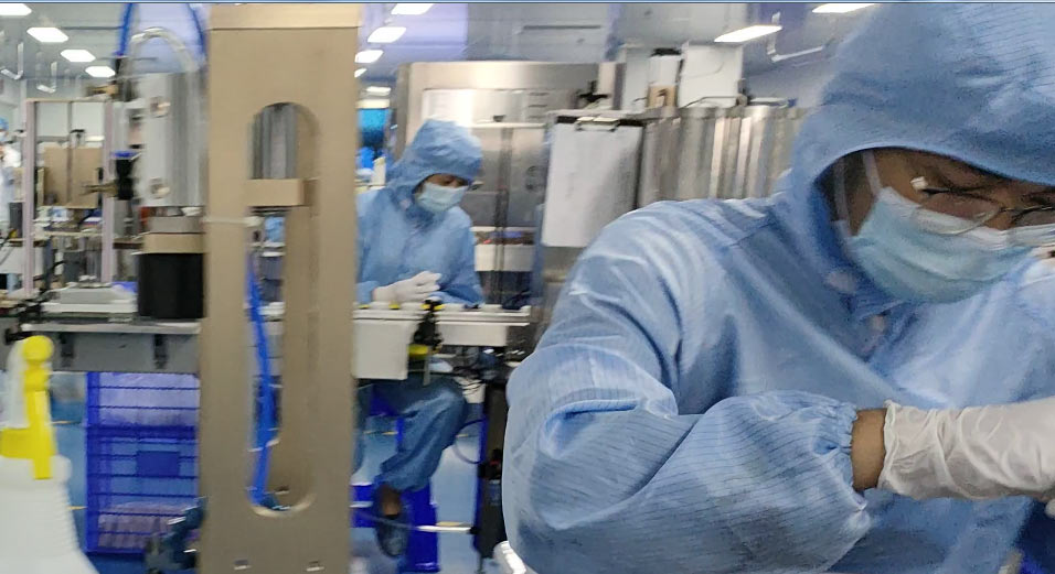 如何与化妆品工厂合作定制生产一款舒缓霜